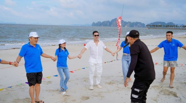 Mẫu kịch bản mc team building chuyên nghiệp