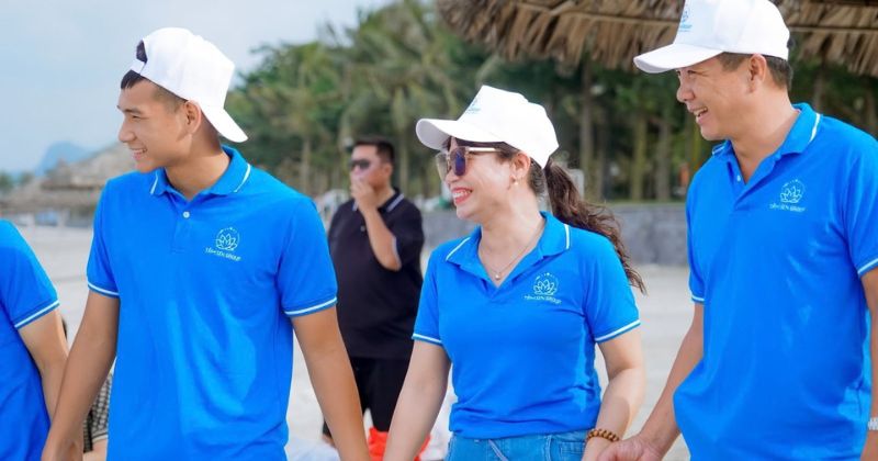 &Aacute;o đồng phục đẹp