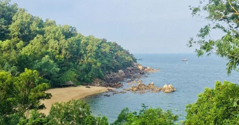 B&atilde;i C&aacute;t V&agrave;ng (Sơn Tr&agrave;)