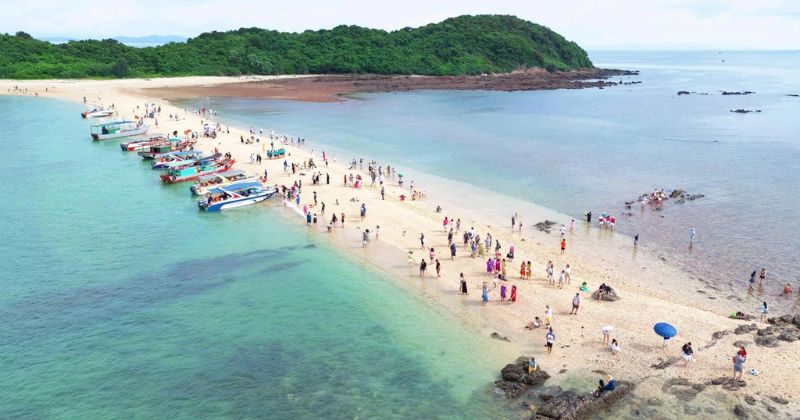 Du lịch C&aacute;t B&agrave;