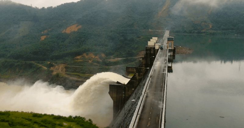 Đập thủy điện S&ocirc;ng Tranh (Quảng Nam)