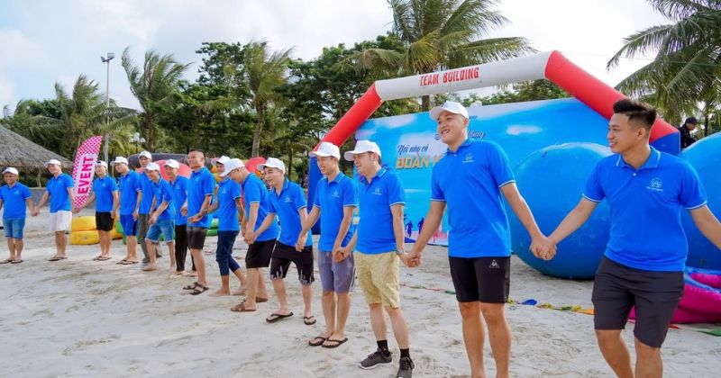 Đồng phục team building 