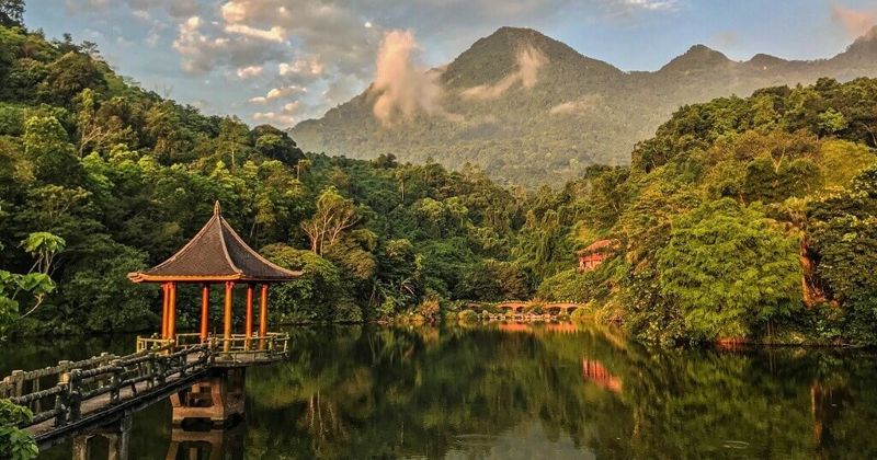 Thi&ecirc;n Sơn - Suối Ng&agrave;