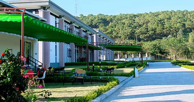 Sen Xanh Vạn Sơn Resort Club