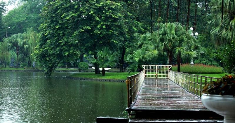 Vườn B&aacute;ch Thảo H&agrave; Nội